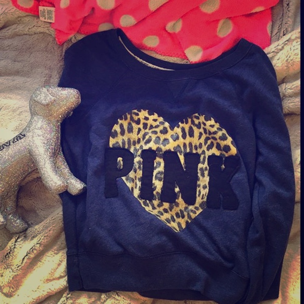 Vs pink cheetah crew rare
